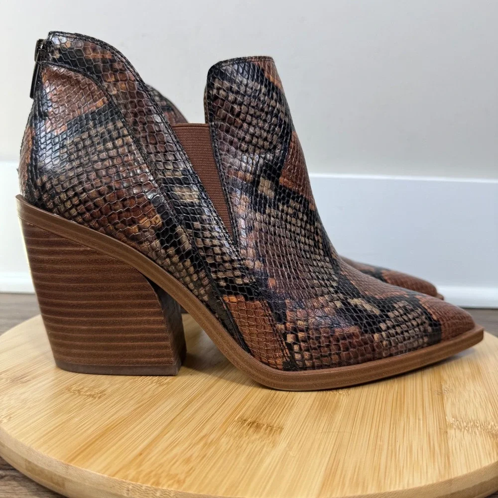 Vince Camuto Gradina Bootie Women 11M Brown Snake Print Block Heel Zip